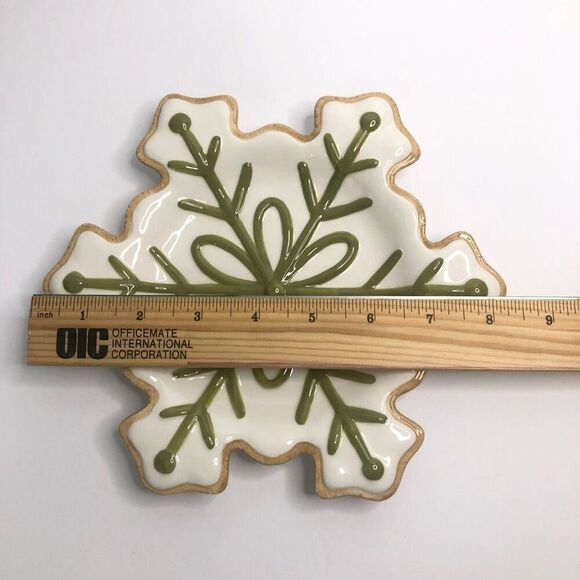 department 56 cookie plate green white sugar cookie snowflake shape 8.25 READ - Picture 3 of 7
